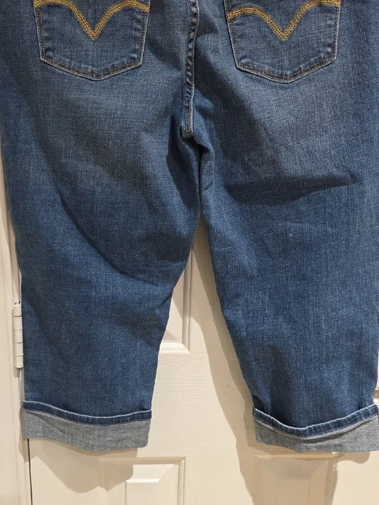 Levis 515 Women’s Blue Denim Capri Jeans Size 14 - Picture 8 of 13